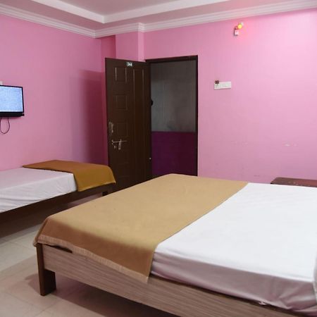 Sujan Residency'S Villa Tirupati Buitenkant foto