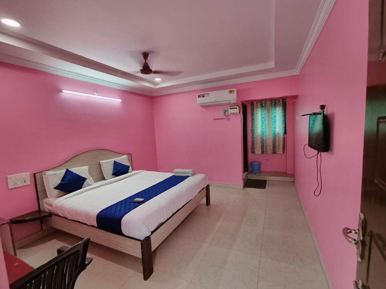 Sujan Residency'S Villa Tirupati Buitenkant foto