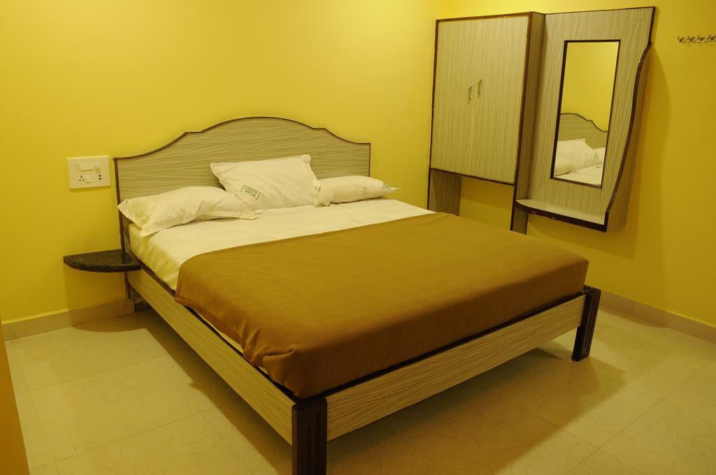 Sujan Residency'S Villa Tirupati Buitenkant foto